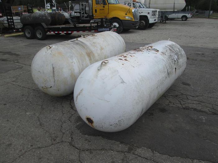 Used 500 Gallon Propane Tank - Image 2
